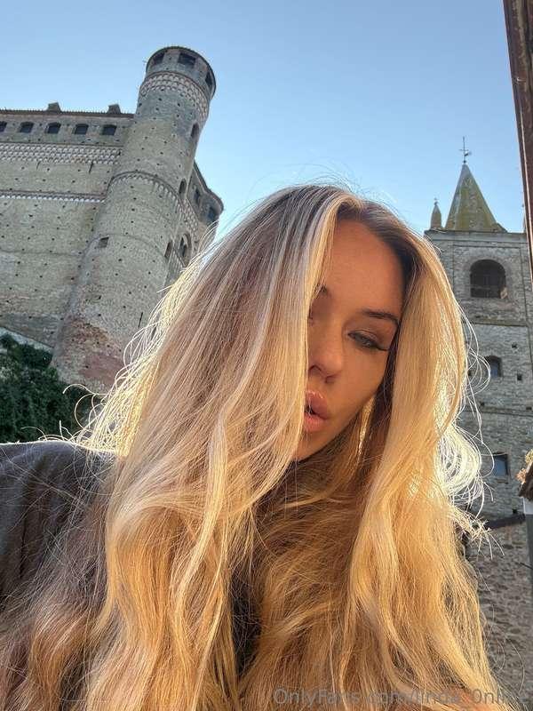 Guys! I have very hot, rude and exclusive videos! Wanna see ..