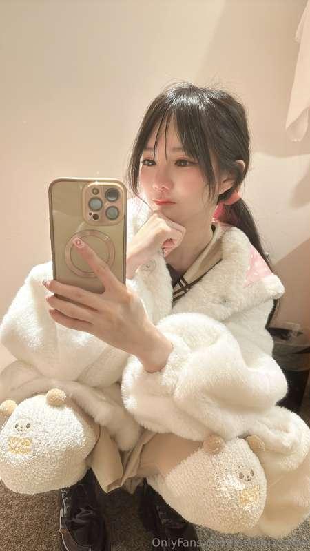 iamdorasnow image #1