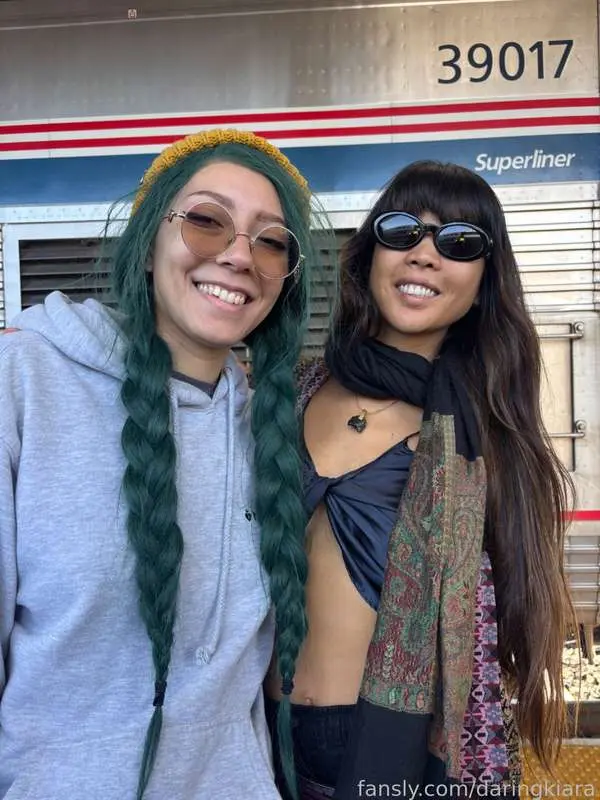 I LOVE the before and after of this hahaha! Then we ask ourselves why we get in trouble lol 😝😅

@Boba_Bitch 

#voyeur #challenge #exhib #publicnudity #public #Nudists #GG #Exhibitionism #Flashing 