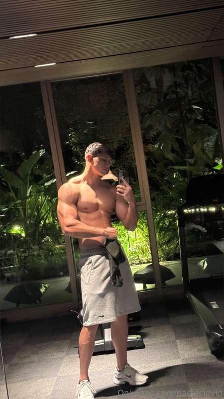 💪😈