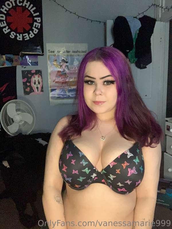 message me for customs! :)