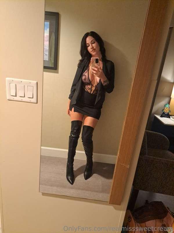 Mixing a little business with pleasure while traveling right..