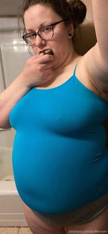 My my I was a piggie.... oink oink! I ate everything straigh..