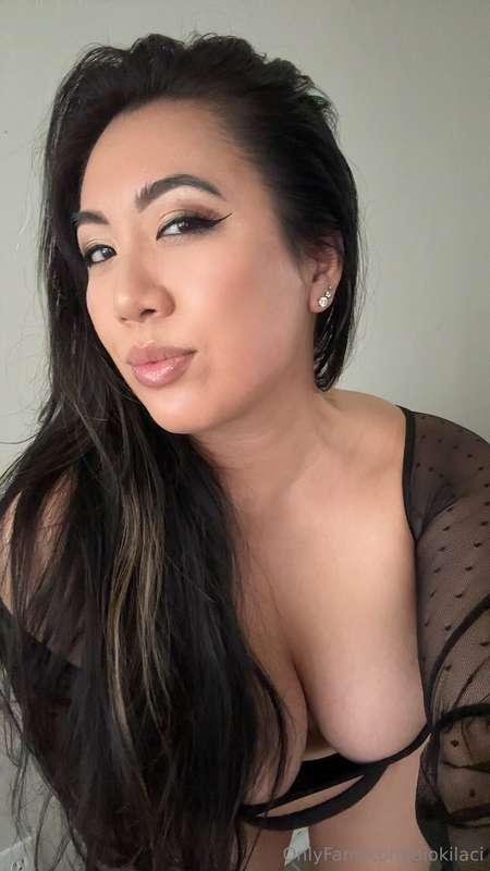 ### DM me your custom requests. 💖