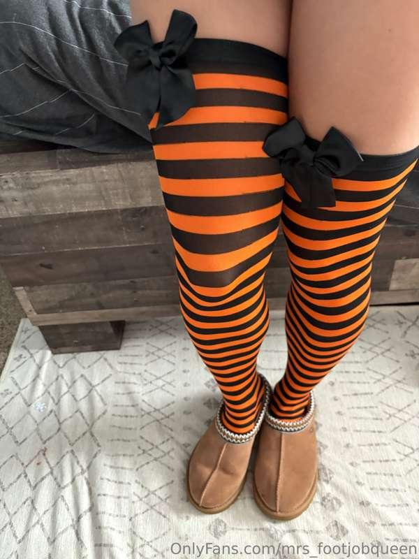 mrs_footjobqueen image #19