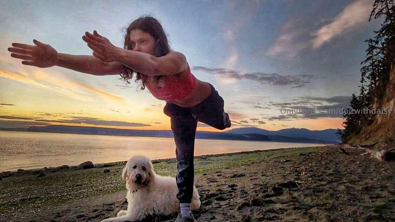 Virabhadrasana III used to be impossible for me to find stab..