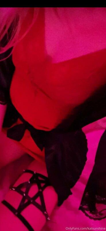 Talk to me, i want to get to know you ?