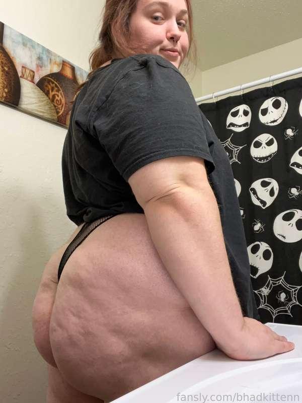 bhadkittenn image #1