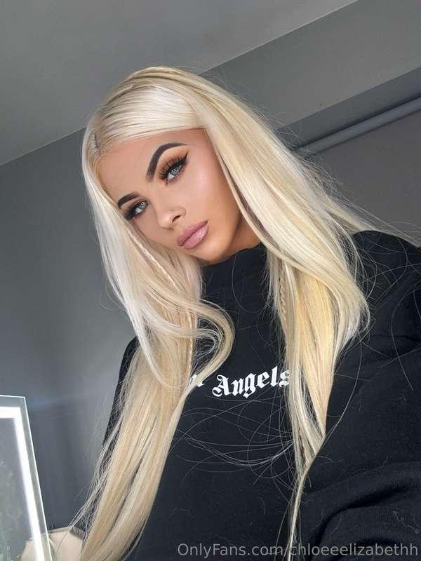 I’ve added a few surprises over on my main account x🤭https:/..