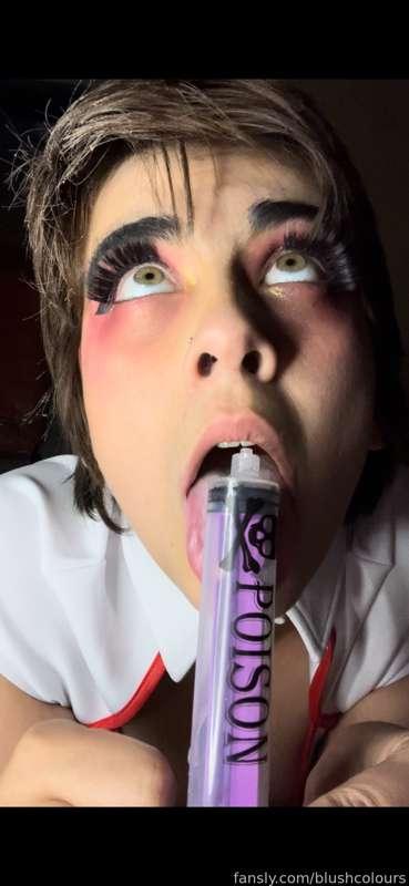 blushcolours image #0