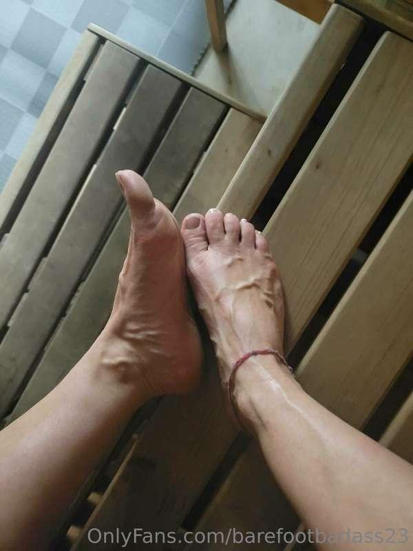I need someone to love in these!