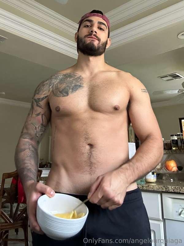 Chef Angelo will feed you something good 🍆