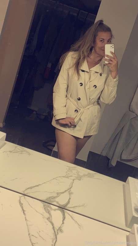 Getting ready to go out to dinner
Click through to see what ..