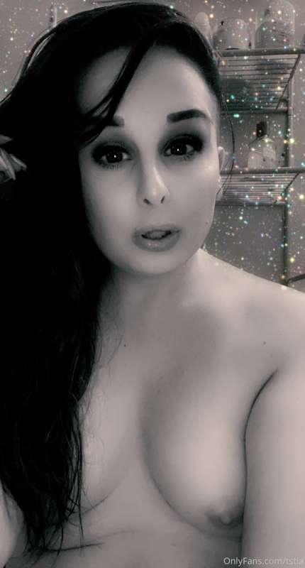 If you like what you see, leave some tips 😘