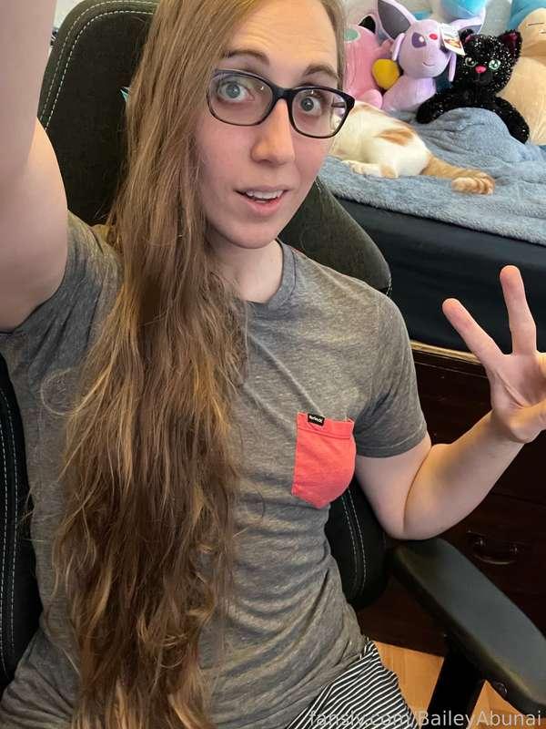 baileyabunai image #1