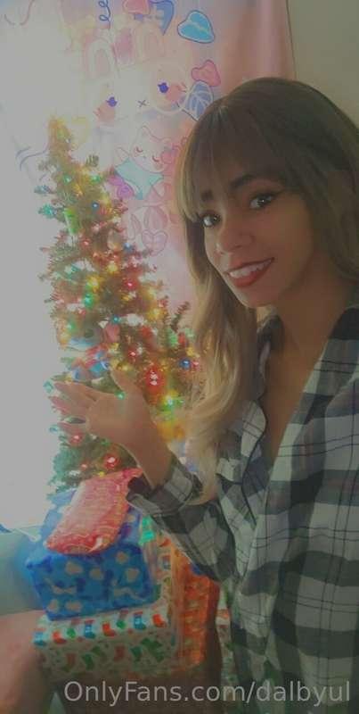 Want some lingerie action? Come tell me how good id look und..