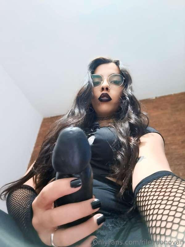 Ass or mouth, whore?