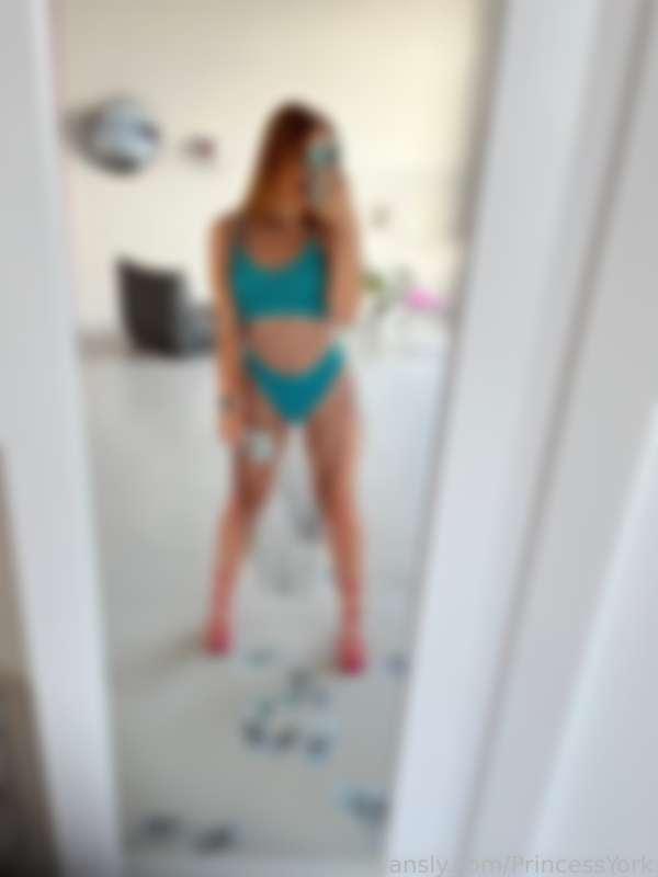I am just too hot for u

#Goddes #Princess #Findom #Femdom #Slave #Domination #Sissy #Submission #FinSub #Addiction #Lingerie #Worship #body #legs #paypig #edging #humiliation