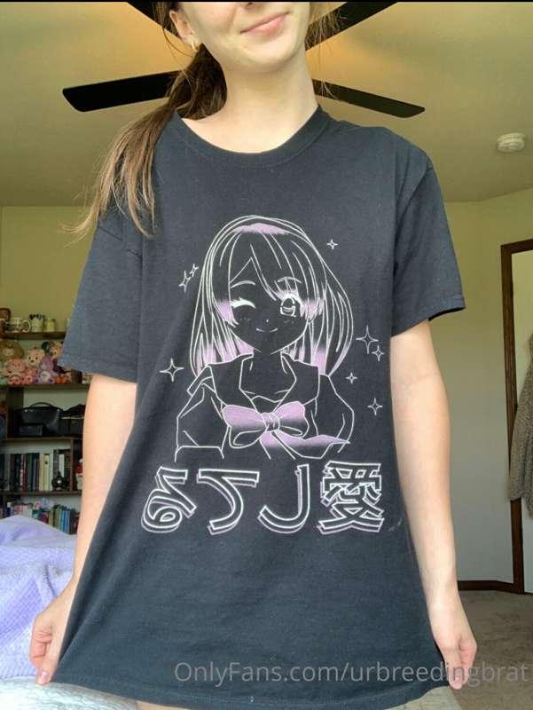 Here’s my outfit today !! Wanna see what’s underneath ? 

{ ..