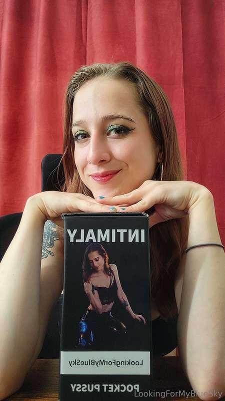 Blue Pocket Pussy unboxing livestream on my free OF (@missbl..
