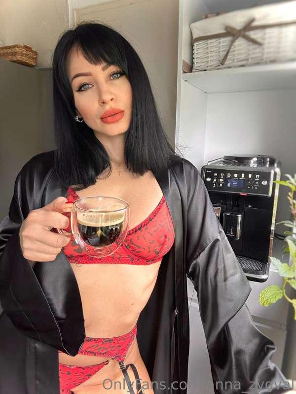 I love drinking coffee!❤ But it's better for tea🤗😊💋