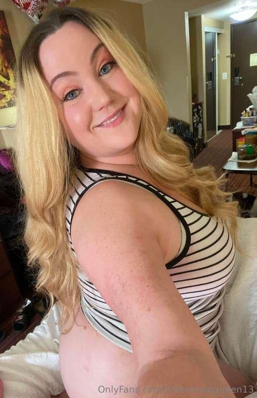 Good morning & happy new year! 🎉💋