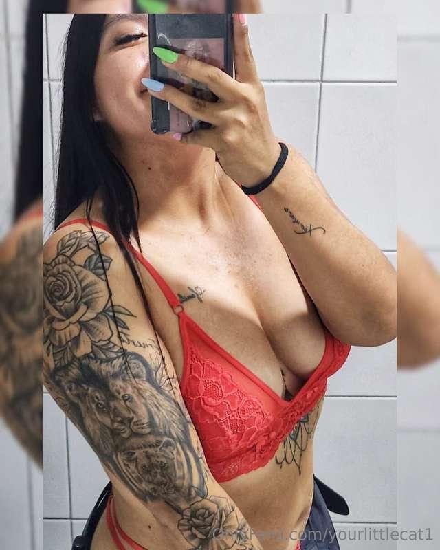 HELLO BABY TODAY I AM ACTIVE, SUBSCRIBE FOR FREE💕

@mi03mend..