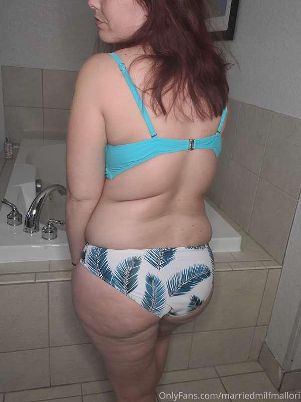 marriedmilfmallori image #0