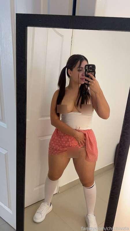 I have been such a bad girl that I need to be punished 🤪
#fyp #videocall #vc #callme #toys #daddy #suck #videocall #homemade #longhair #throat #baby #online #moan #cum #custom #free #teen #young #fetish #hot #horny #masturbation #pussy #tits #ass @chichivzla 