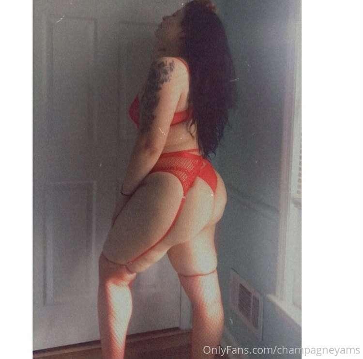 Say you love me ❤️ Post #1️⃣0️⃣0️⃣ 🍑🌊