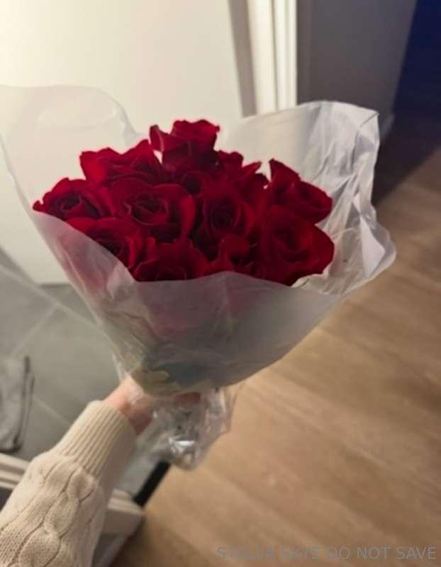 Would you buy me flowers for Valentine’s Day?🥹