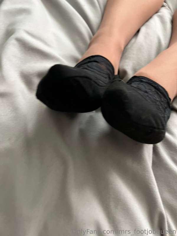 Footjob Friday!! 🍆💦🦶👅🥵😈