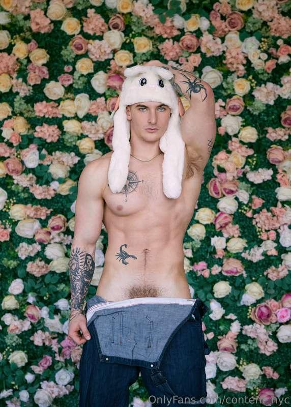 HAPPY EASTER @tylerfrench by me...