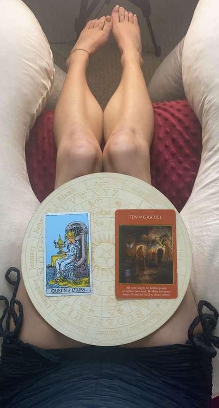 Todays tarot / Angel card reading for sunday October 17th 20..