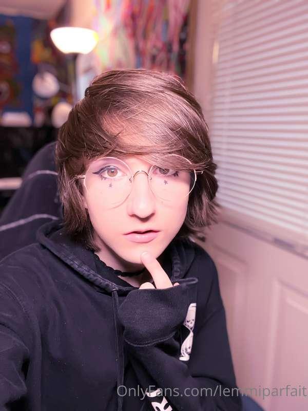 some sfw pics since I didn’t have time to do anything specia..