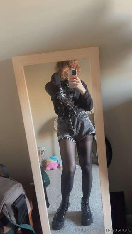 The overly horny trans gf that has to rip her clothes off as..