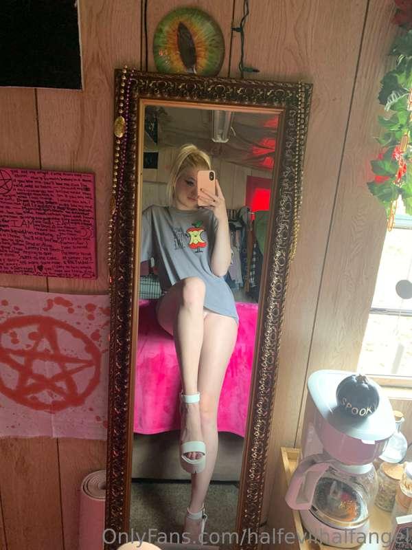 If you’re not on the sluttier page of mine @angelmadisin … n..