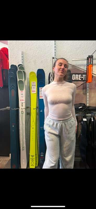 Oh hey Guess my location ⛷️😈