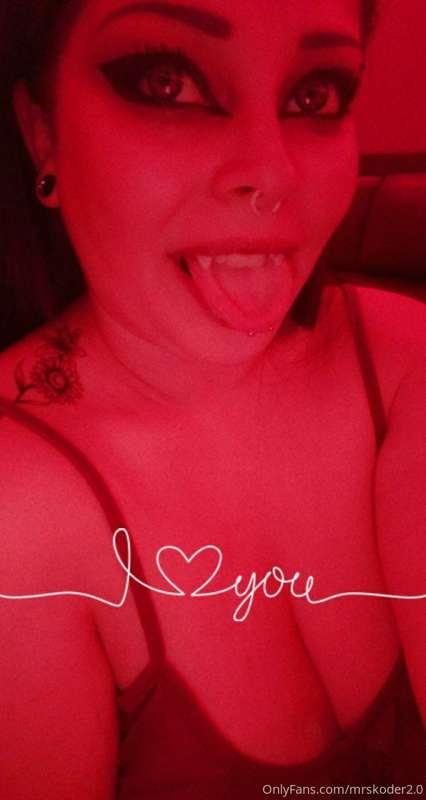 💋