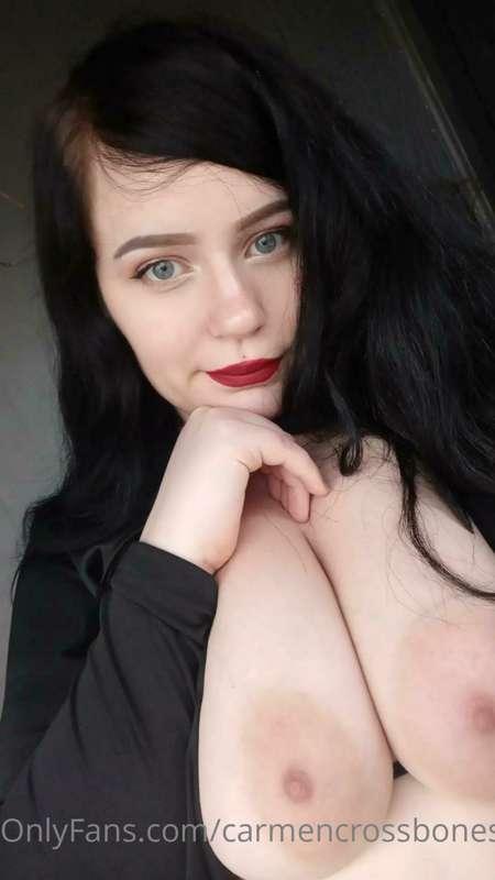 Felt cute 😊