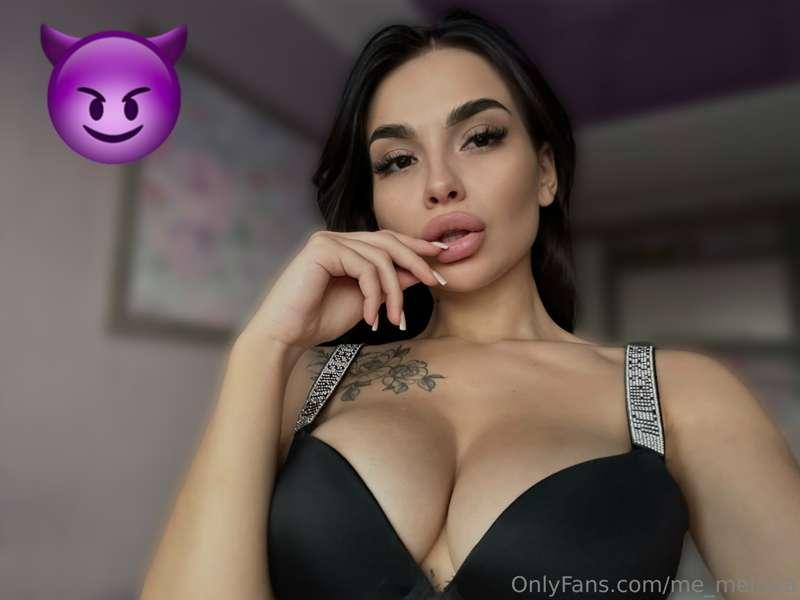 Who am I? 🤭 I'm sincere when I'm having fun. I like that I c..