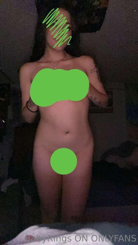 -STRIPPING 👙 
-WAP 💦 
-PAWG 🍑 
-TITTIE DROPS 🍒 
-AND MOREEEE..