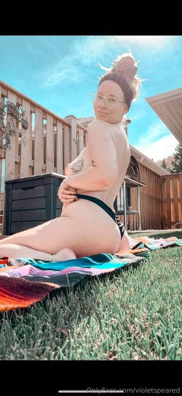 Suns out buns out 🥰. And yes, my bum did get bigger 🤭