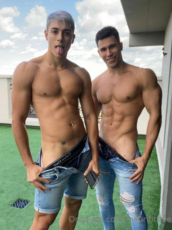Front? 🍆 or back? 🍑
What prefer? 😉

I’m online👋 , send tip a..
