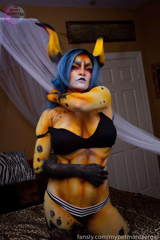 mypetmonstergirl image #4