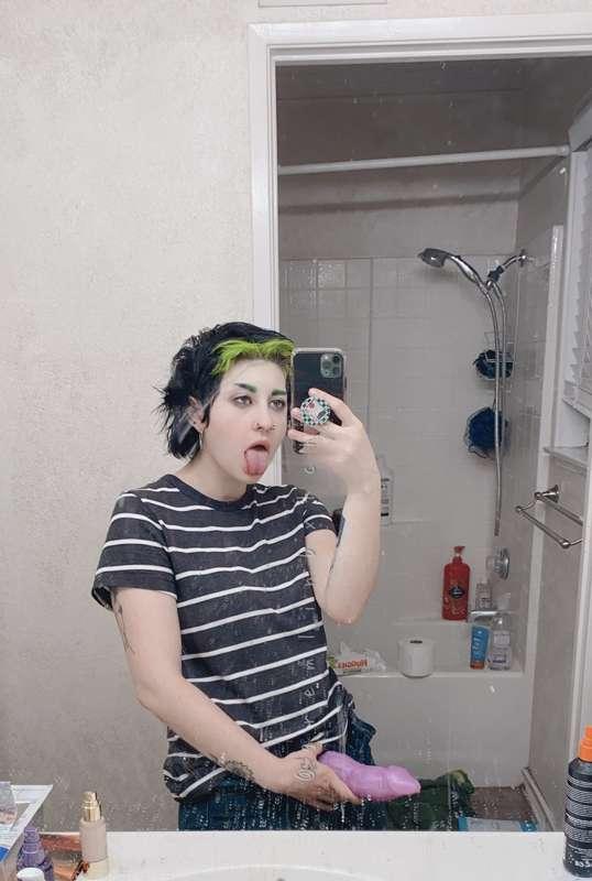 boozygremlinx image #1