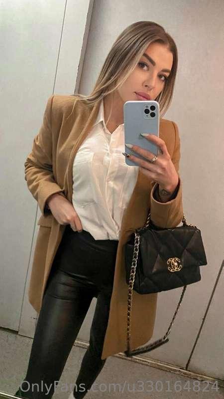 Photo from elevator ❤️
Have you ever had an elevator-related..