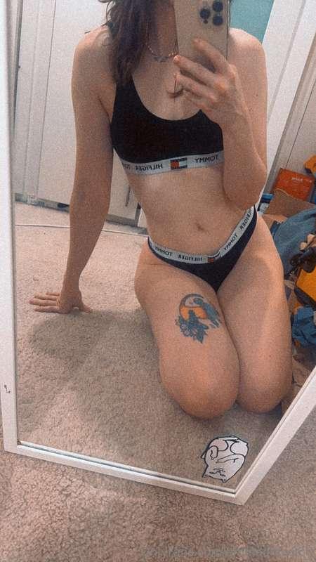 emmaontwitch image #1