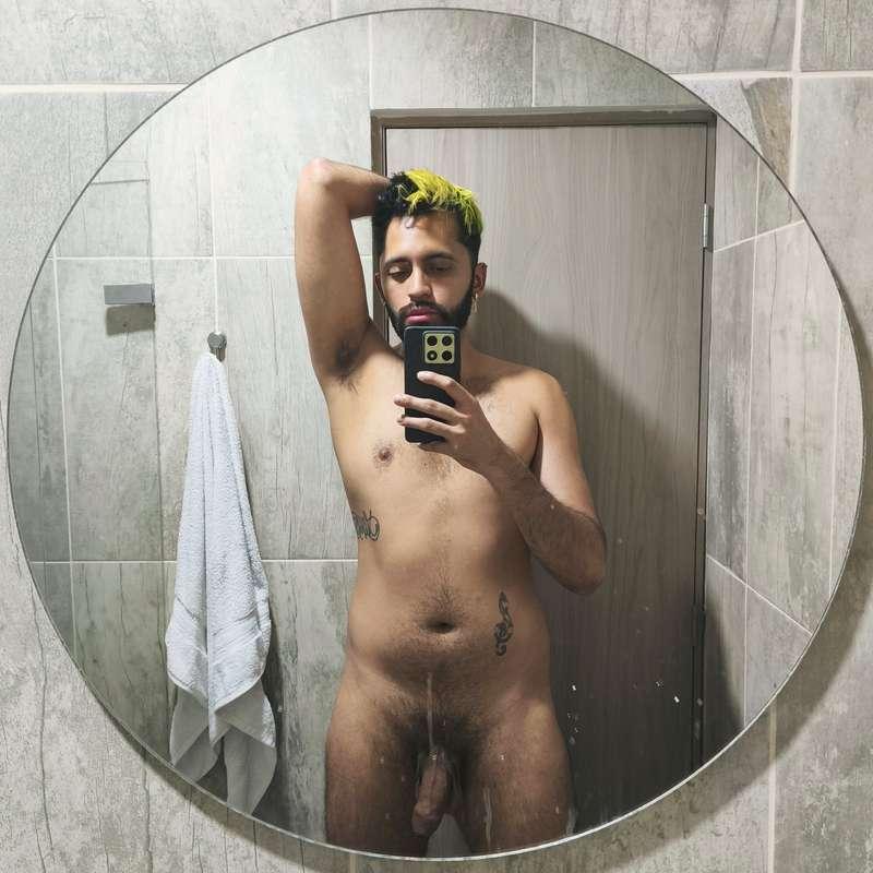 cutelatinboy97 image #0