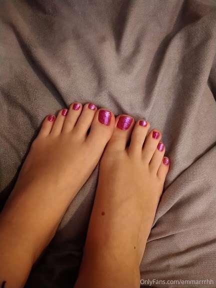 For the people who requested feet pics <3